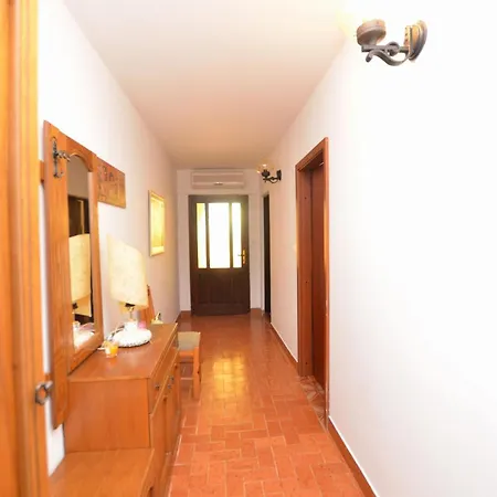Apartman Pintur