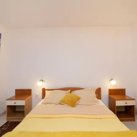 Pintur Apartman *