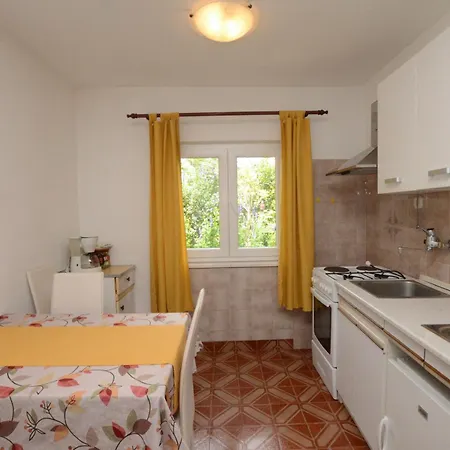 Pintur Apartman *