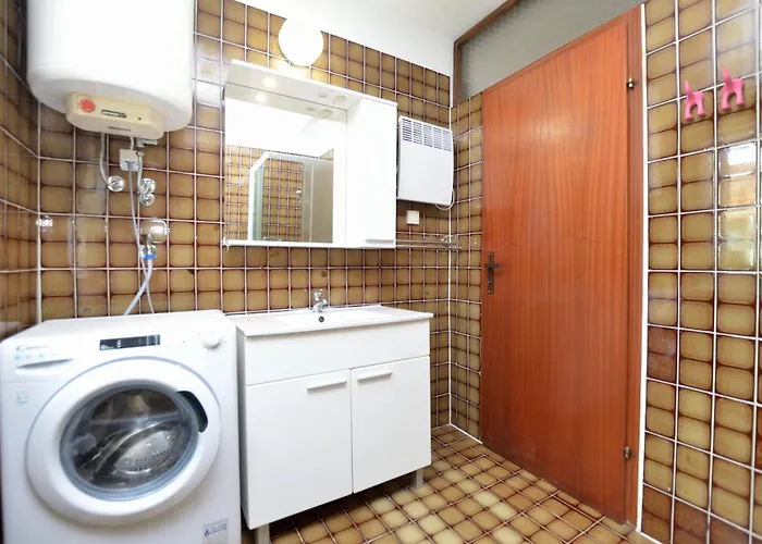 Apartment Pintur